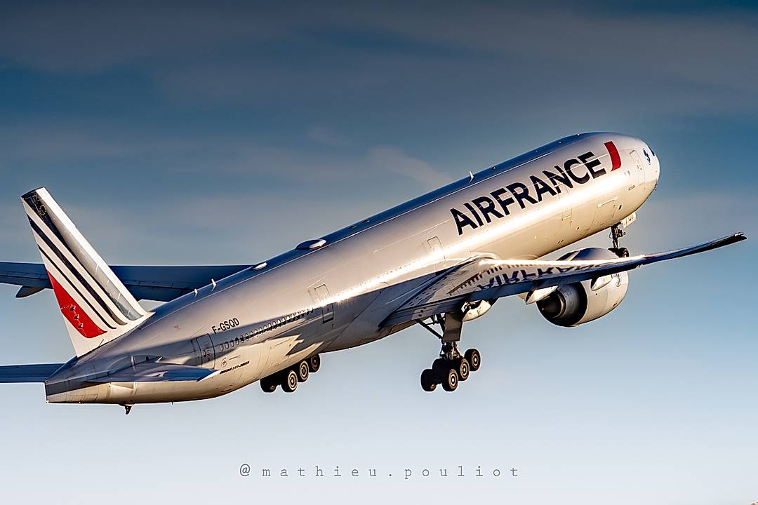 Early evening departure for Air France B777 back to CDG.