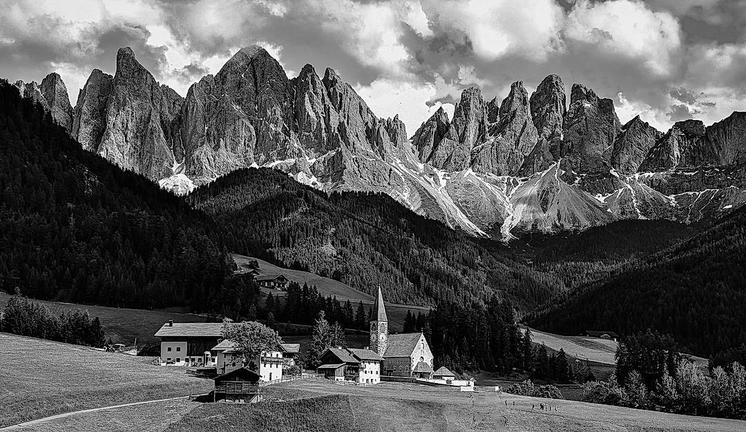 Black & White Landscapes