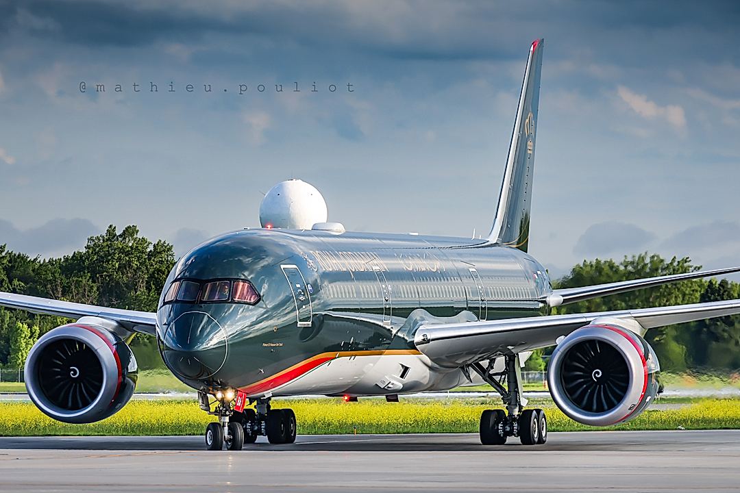 787 Dreamliner