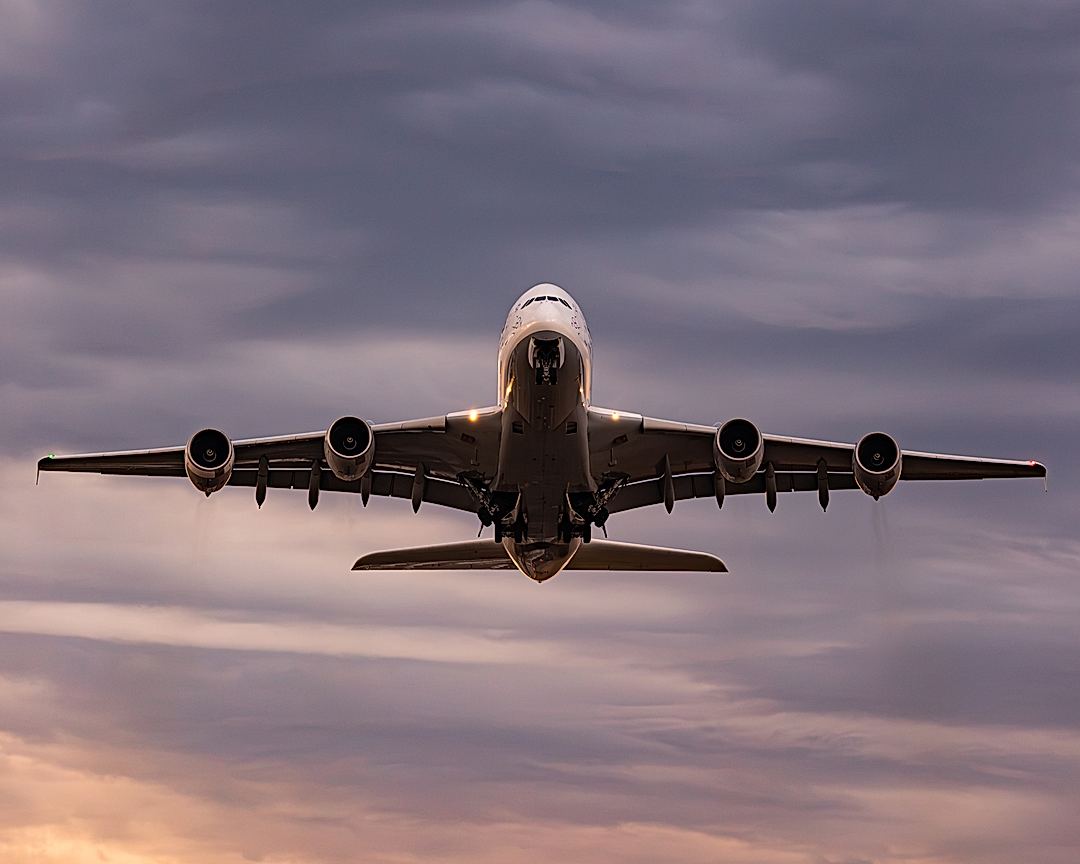 The (very delayed) King of the Skies lumbers into the stormy twilight