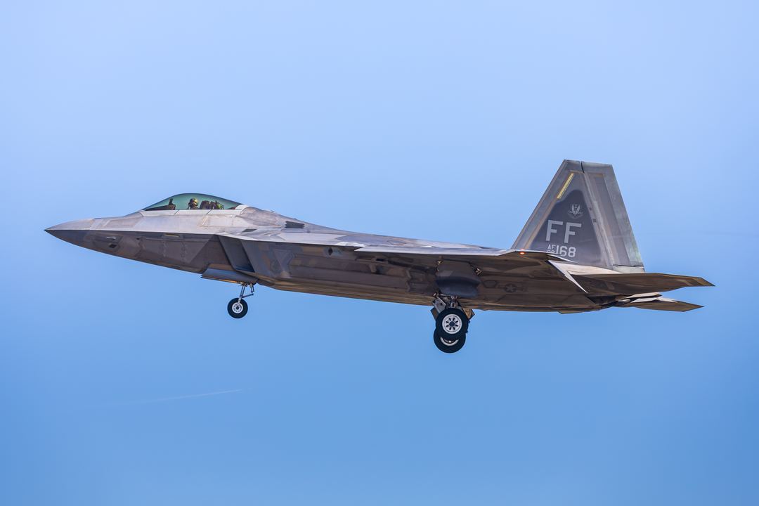 Using @tom ‘s tips of masking I edited around and came to this! Really pleased with the look of this one.

USAF F-22A Raptor at RAF Lakenheath in July 2025