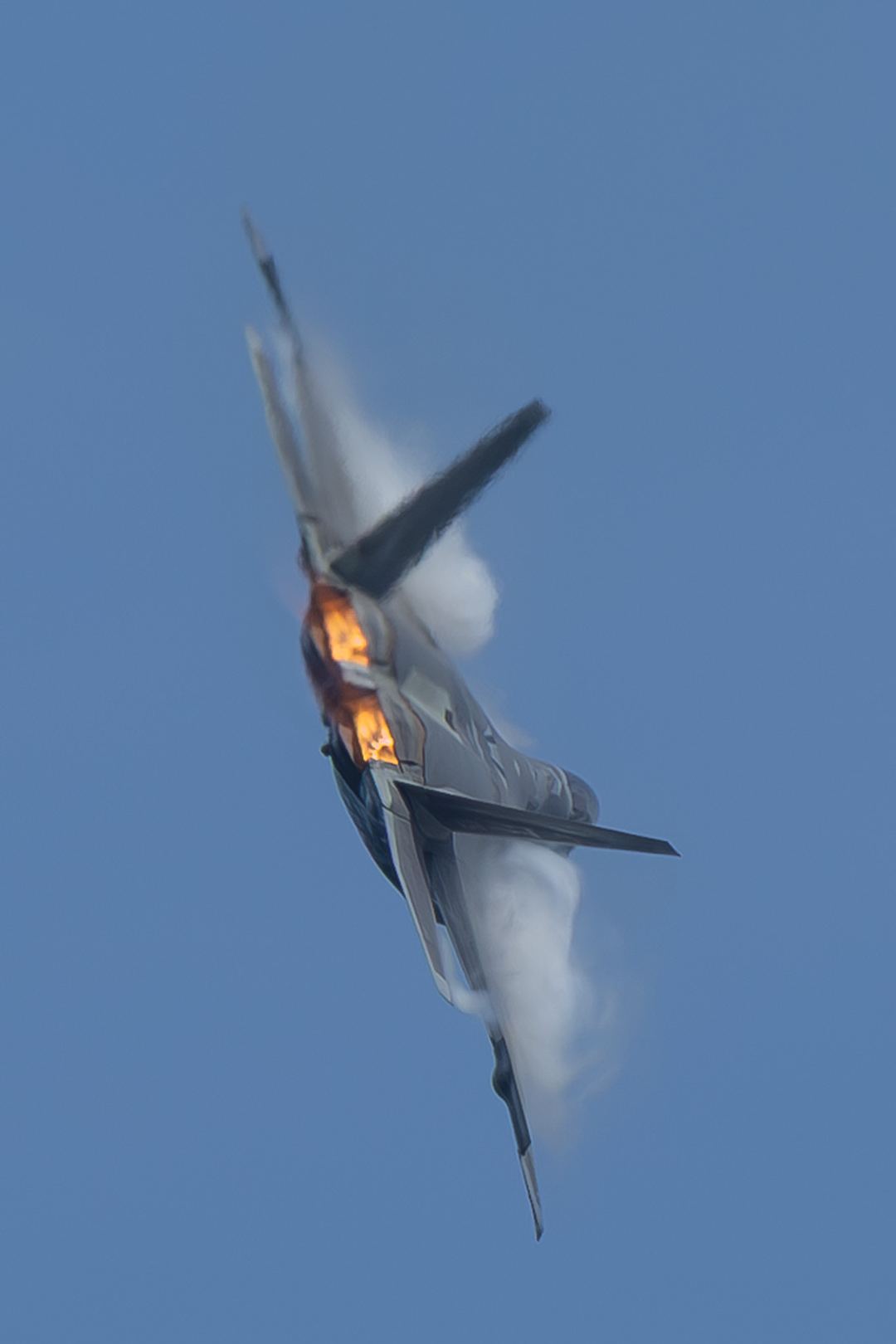 Raptor displaying its manoeuvrability at Wild wood beach Airshow yesterday 