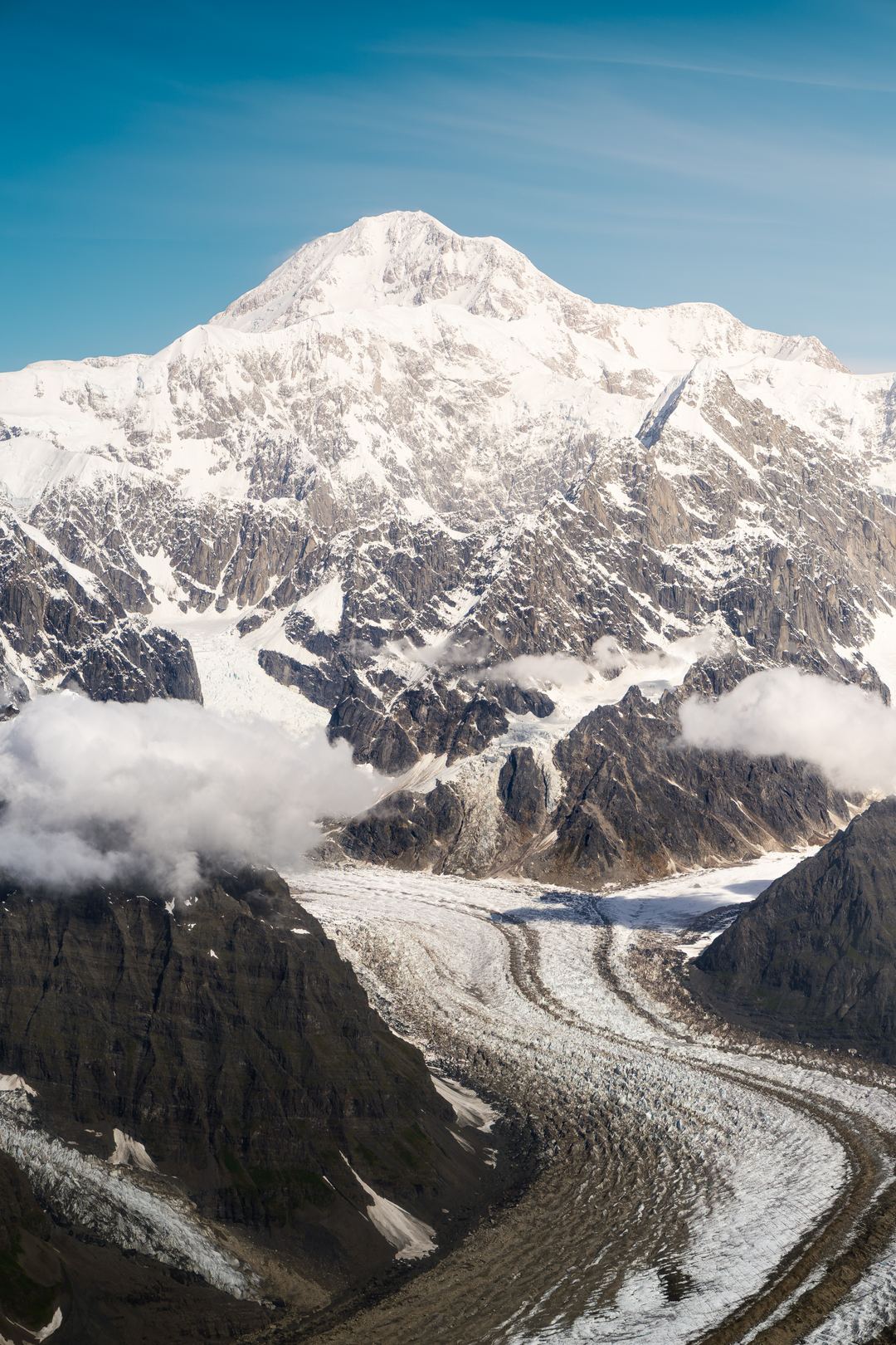Denali (6190m) from Talkeetna air taxi's DHC-3T