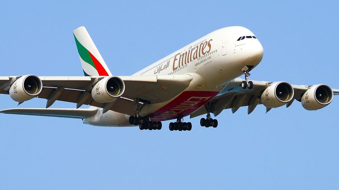 Emirates A380 landing to LTFM