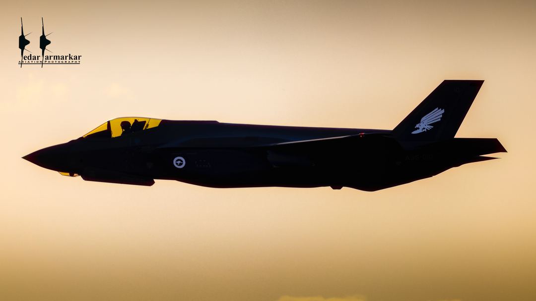 DARK PENGUIN
3 Sqn RAAF F-35A at Avalon - went a little bit creative 😉