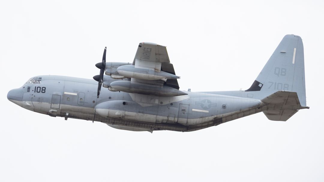 USMC KC-130
RAIDER 1 YPPH-YSRI 