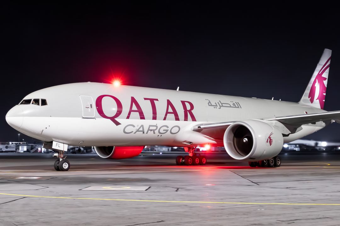 Taxiing into stand after a flight from Aussie 