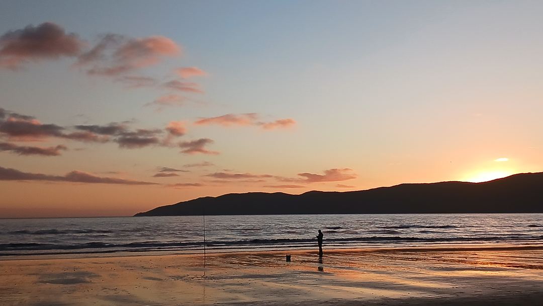 The Fisherman

A lone fisherman sets himself up for an evening catch as the sun goes down over Paraparaumu Beach, Kāpiti Coast, NZ. 