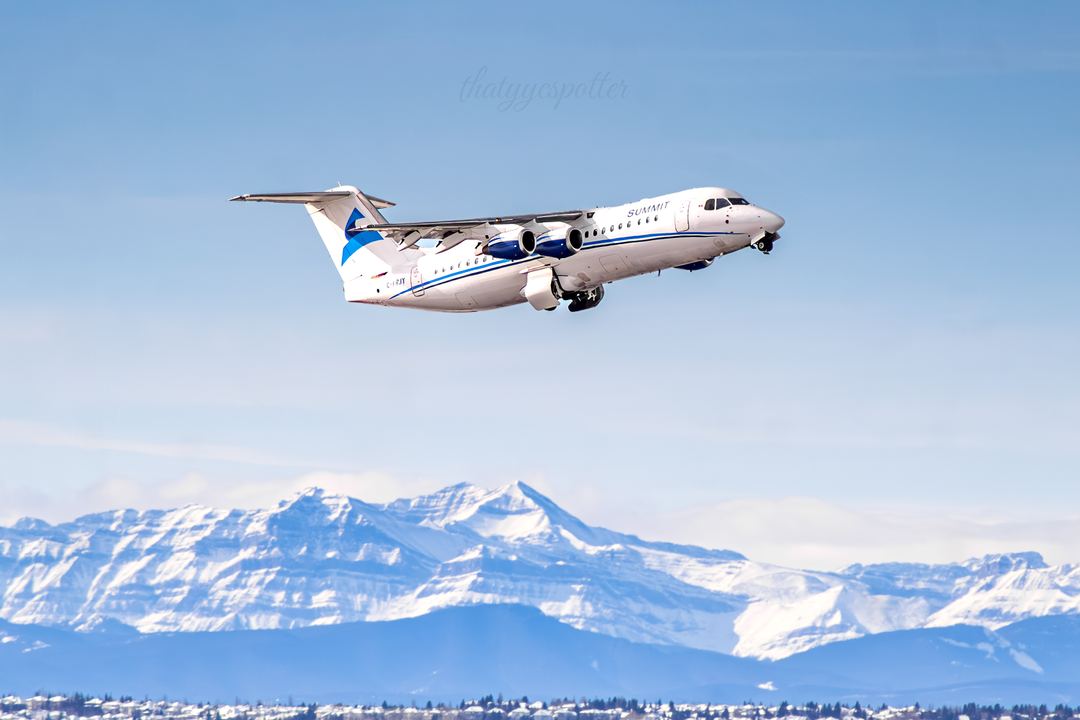 My goal for this year is to try and get more shots during the morning for more of these gorgeous mountains to be in the background of my photos, along with trying new edit styles, trying different compositions and of course, photograph more planes!