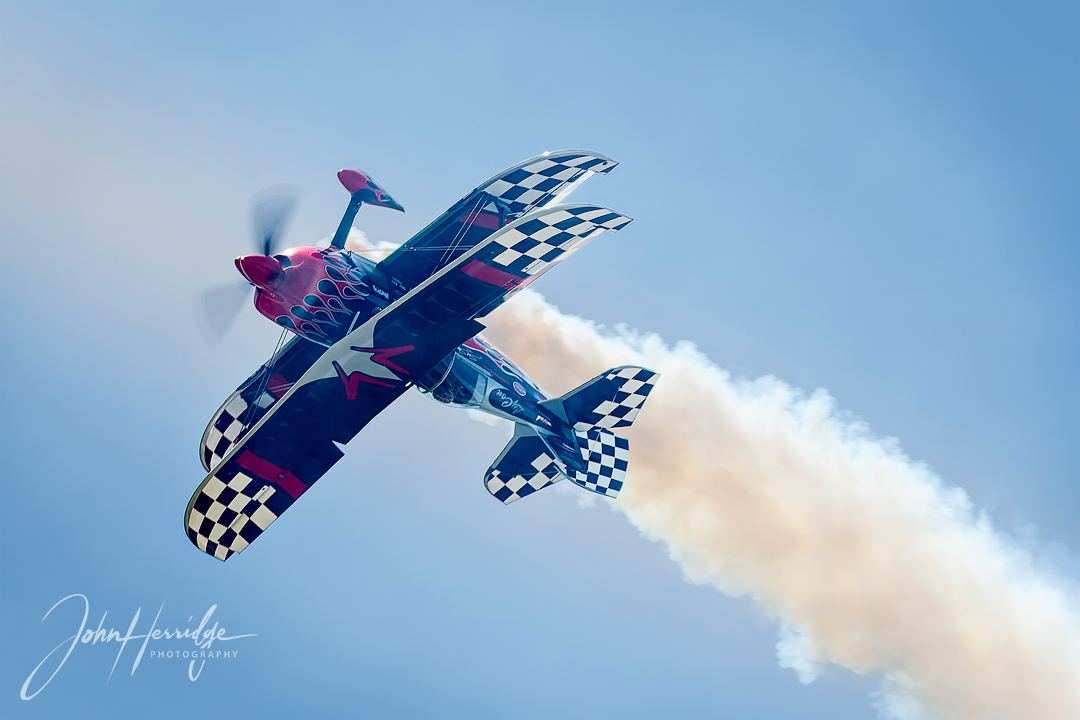 I captured Skip Stewart's Pitts S2S perfectly at the top of his backward loop.