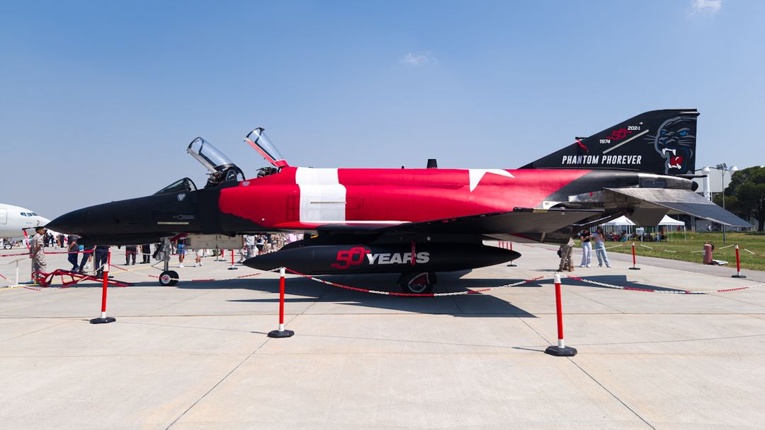 Phantom phorever livery
