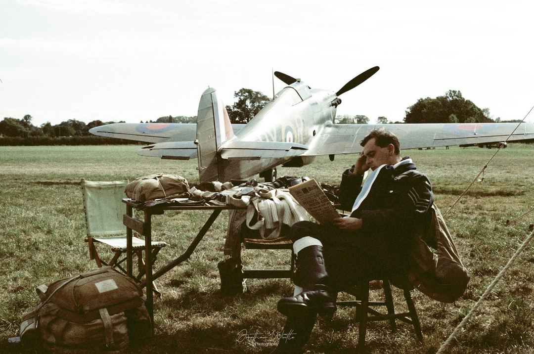 Summer 1940…..
I love doing a bit of film photography within my aviation work. Taken last year at the Victory Show, a really great event for anyone that’s loves reenactment photography 
