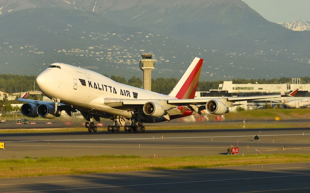 Kalitta Air CKS810 Heavy seen here departing Anchorage, Alaska, bound for Zhengzhou, China! 🇨🇳

N744CK 🇺🇸

Airline: Kalitta Air 🇺🇸

Aircraft: Boeing 747-400BCF 🇺🇸

Country of Registration: United States 🇺🇸

Serial Number(MSN): 26353

Orig. Operator + Orig. Reg. + Delivery Date: Japan Airlines 🇯🇵 as JA8909 🇯🇵 in June, 1993

Type Code: B744

Age: 33

Status: Active with Kalitta Air 🇺🇸 as of October, 2026

Callsign: K4810 / CKS810

Route: Ted Stevens Anchorage International Airport (PANC) 🇺🇲 - Zhengzhou Xinzheng International Airport (ZHCC) 🇨🇳

Time (U.T.C.) ⏰ / Date (DD-MM-YY) 📅: 05:58:17-05:58:26 / 21-06-26